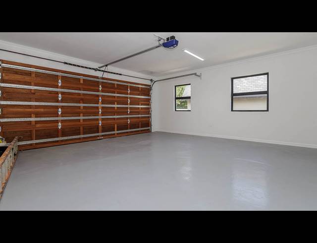 4 BEDROOM HOUSE FOR SALE IN COTSWOLD DOWNS GOLF & COUNTRY ESTATE